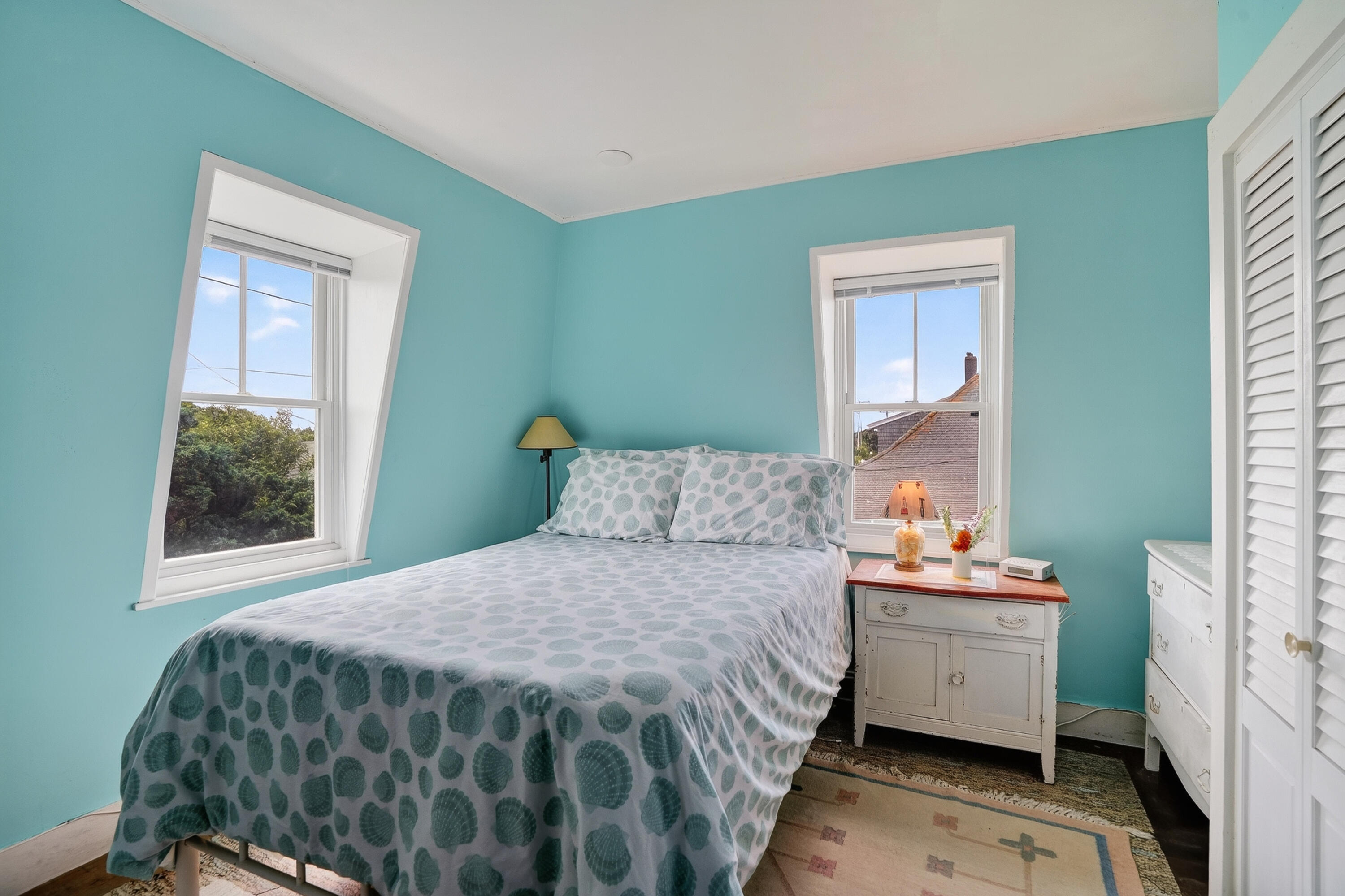 27 Beach Road Oak Bluffs MA 02557