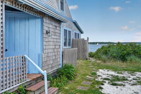 27 Beach Road Oak Bluffs MA 02557