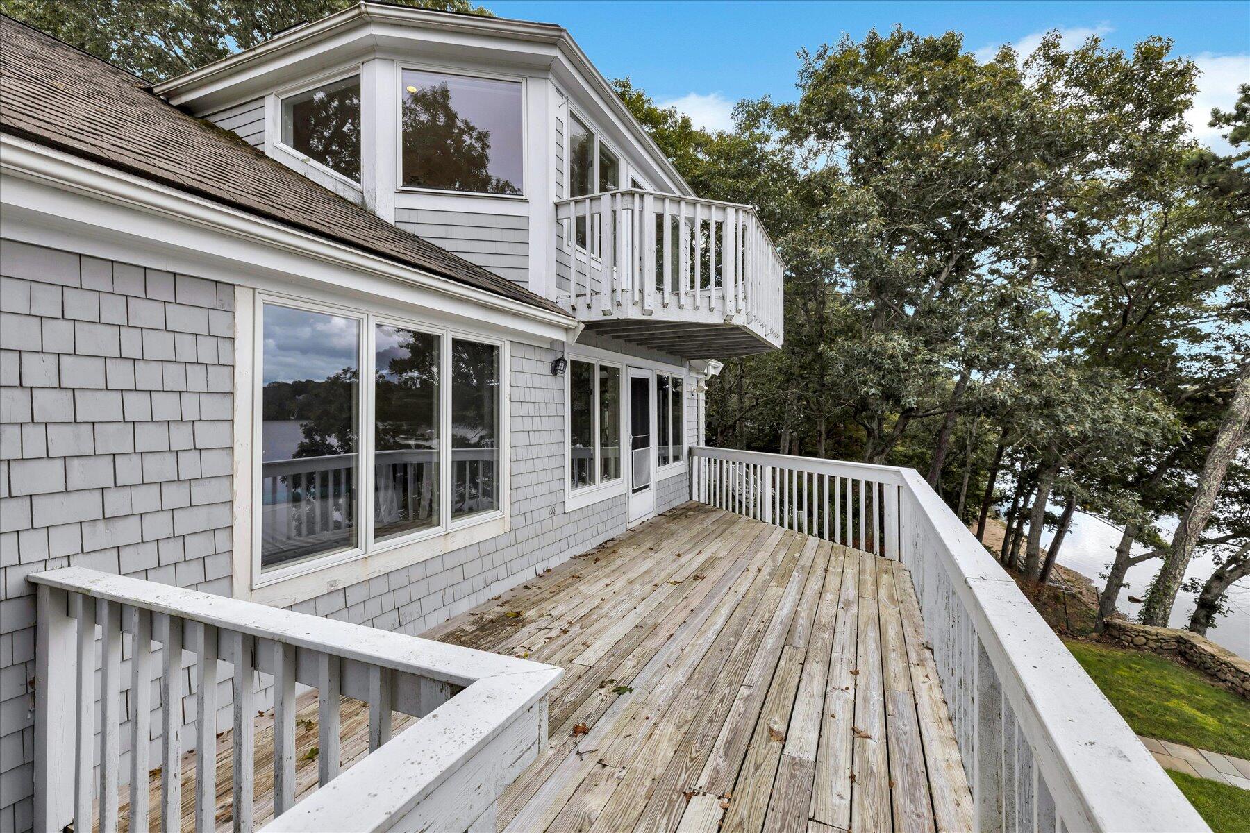 90 Lakewood Drive Mashpee MA 02649