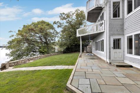 90 Lakewood Drive Mashpee MA 02649