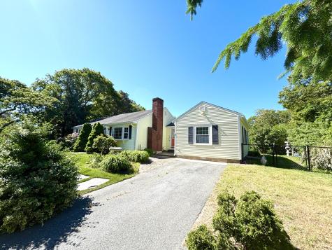 1 Baddeck Street Harwich MA 02645