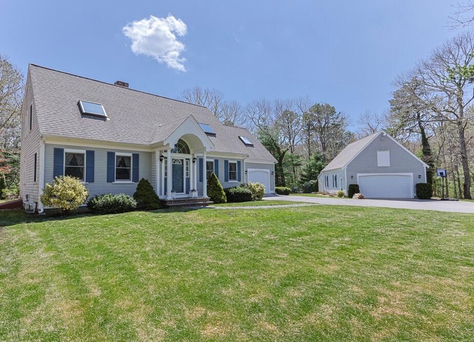 29 Stone Bridge Lane Barnstable MA 02648