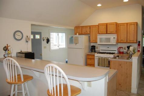 38 Cross Street Harwich Port MA 02646