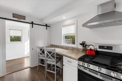 17 Coddington Road Barnstable MA 02632
