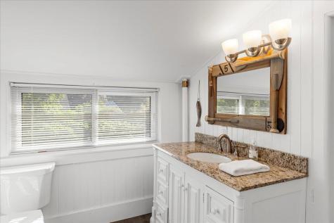 17 Coddington Road Barnstable MA 02632