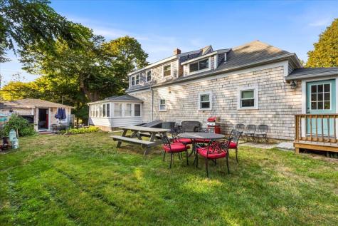 17 Coddington Road Barnstable MA 02632