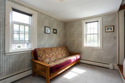 11 Francis Road MA 02666
