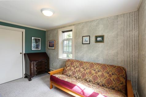 11 Francis Road MA 02666