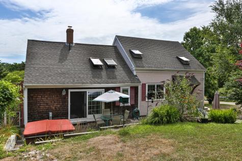 11 Francis Road MA 02666