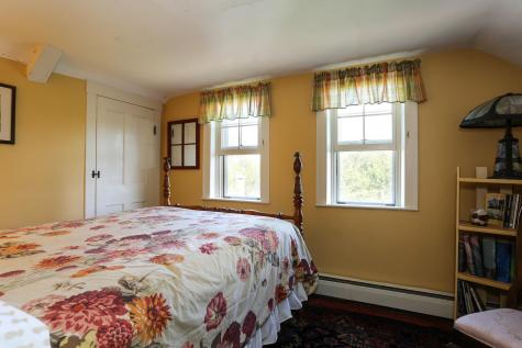 11 Francis Road MA 02666