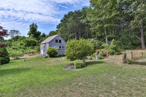 11 Francis Road MA 02666