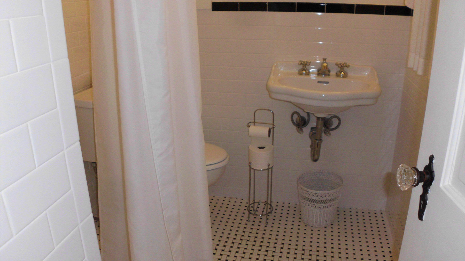 25 South Street Hyannis MA 02601