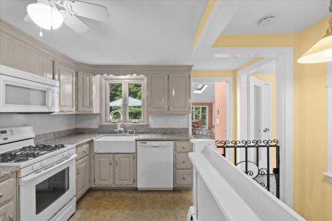 33 Homestead Lane Teaticket MA 02536