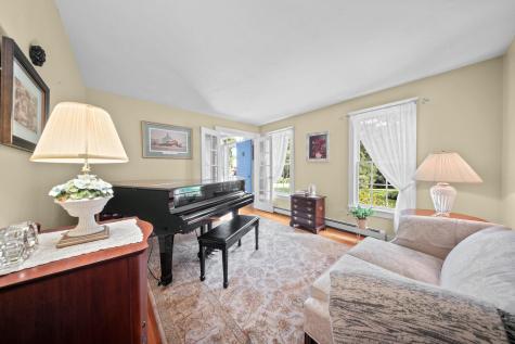 25 Oliver Drive East Dennis MA 02641