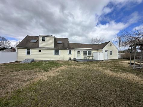 31 Captain Lothrop Road Yarmouth MA 02664