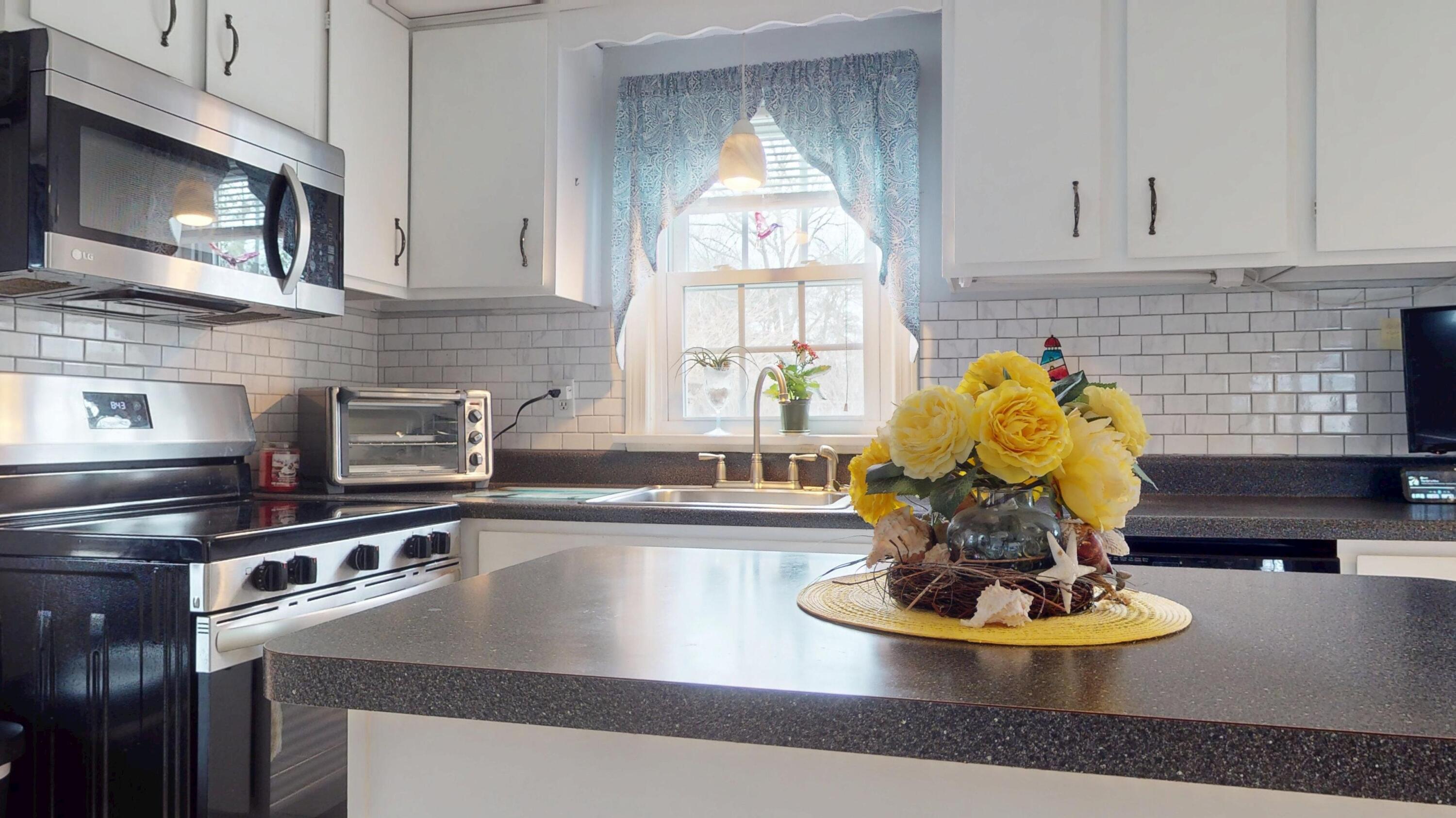 31 Captain Lothrop Road Yarmouth MA 02664