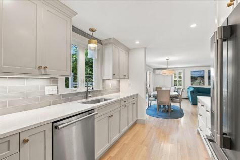 5 Evelyns Drive Harwich MA 02645