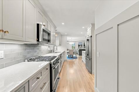 5 Evelyns Drive Harwich MA 02645