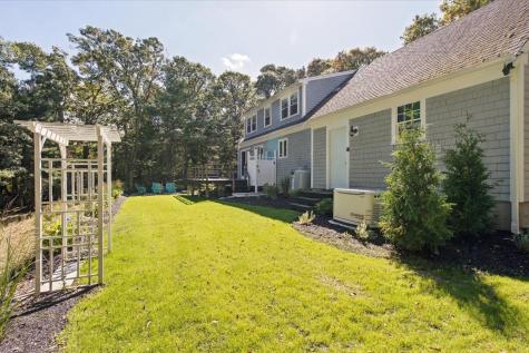 5 Evelyns Drive Harwich MA 02645