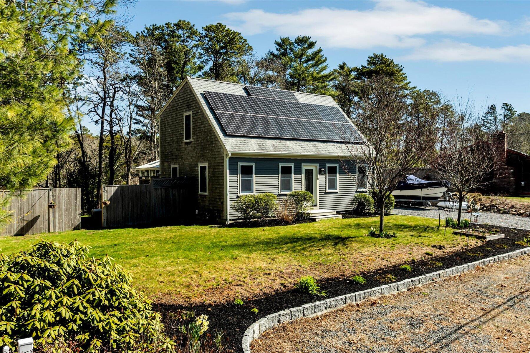 51 Buccaneer Way Mashpee MA 02649