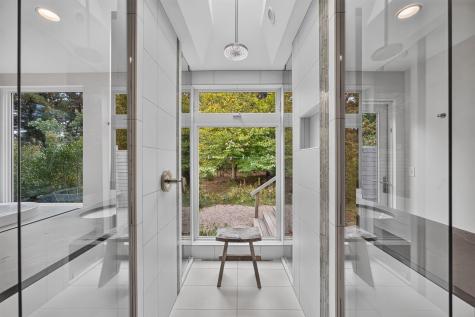 4 Sylvias Way Truro MA 02666
