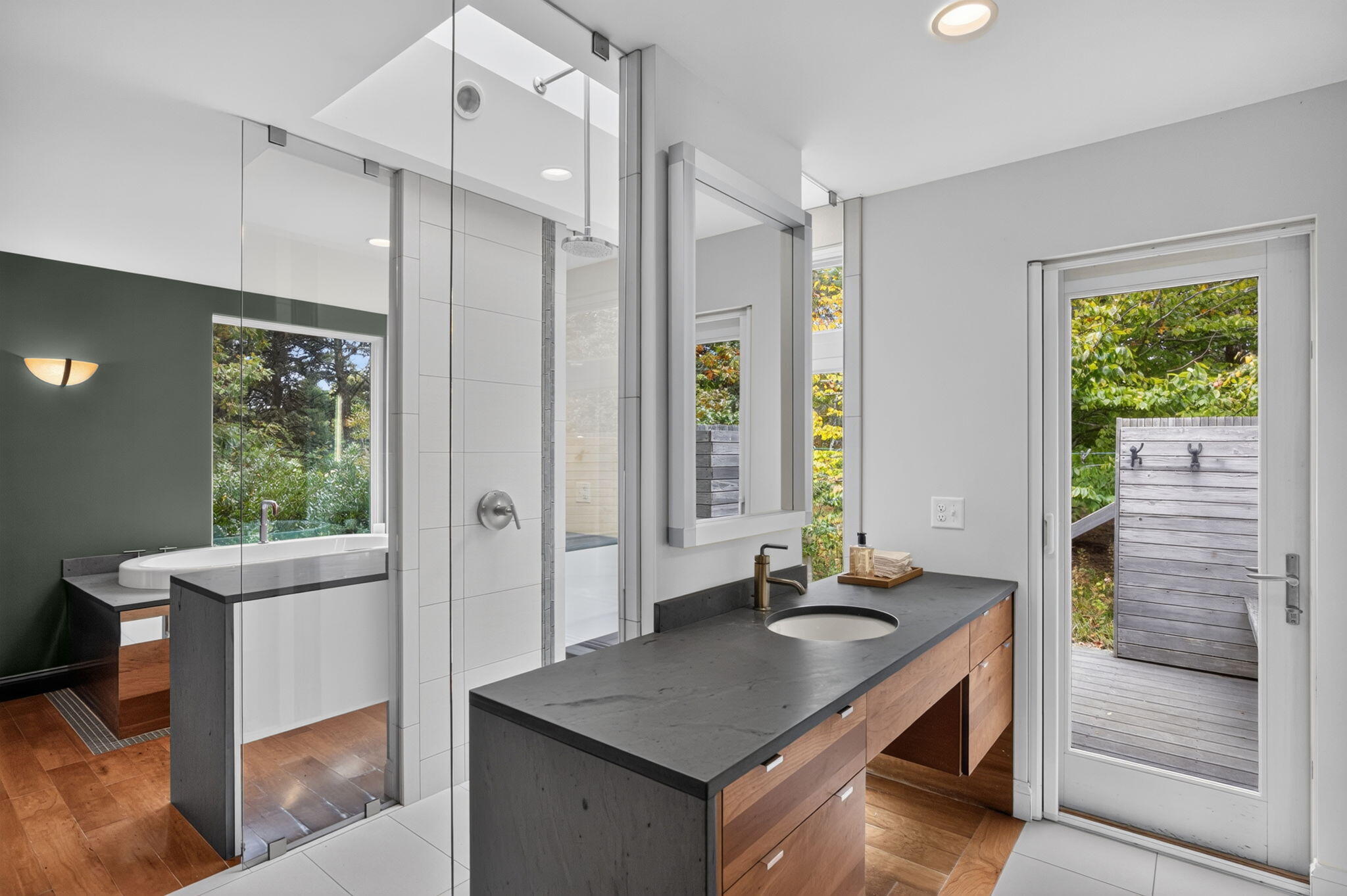 4 Sylvias Way Truro MA 02666
