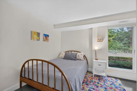 4 Sylvias Way Truro MA 02666