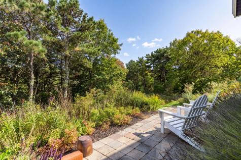 4 Sylvias Way Truro MA 02666