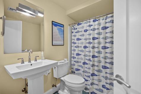 4 Sylvias Way Truro MA 02666