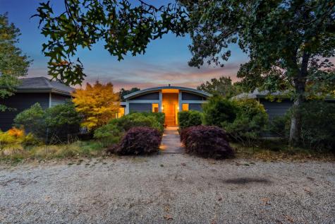 4 Sylvias Way Truro MA 02666