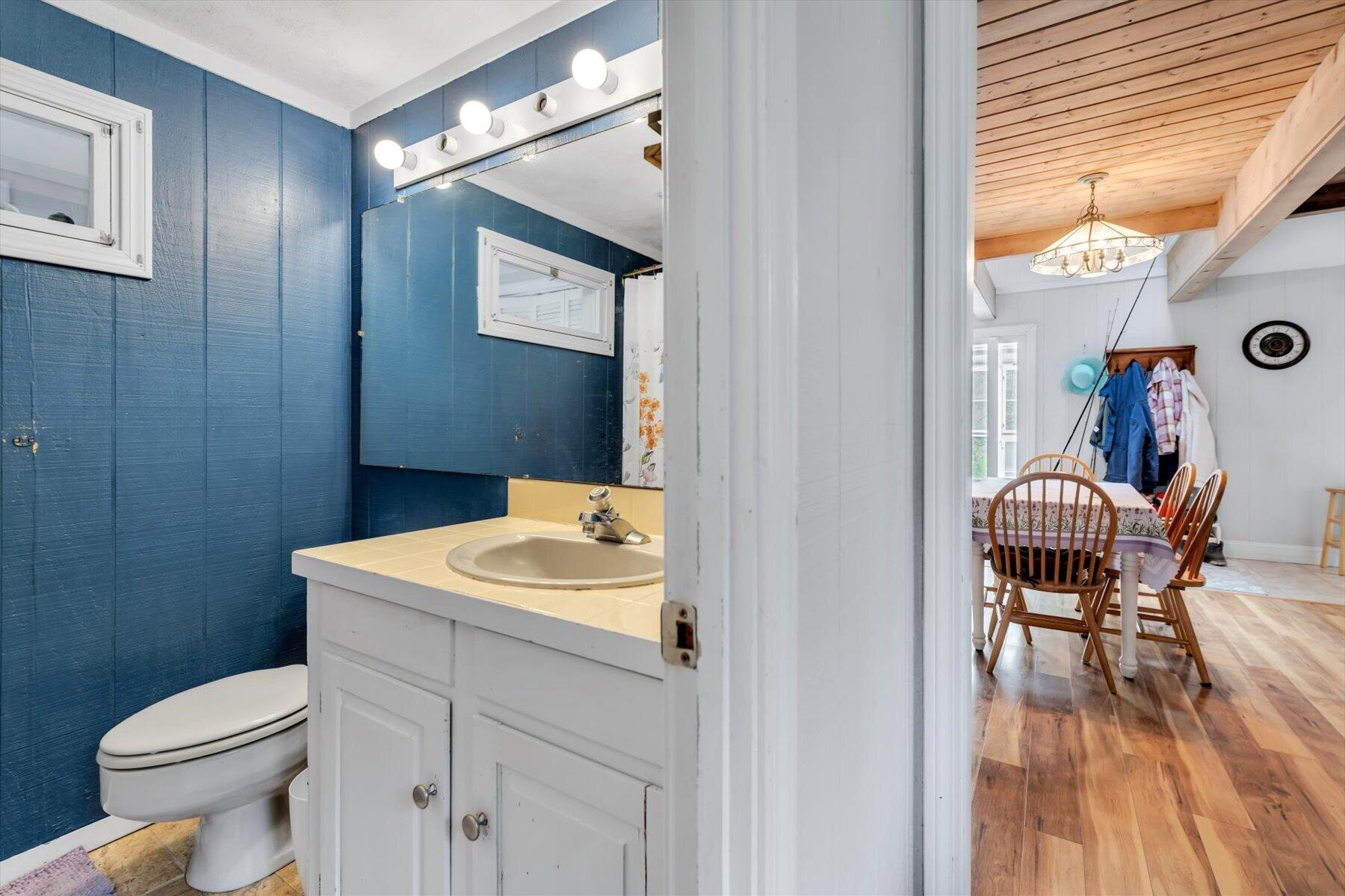 2231 Meetinghouse Way West Barnstable MA 02668