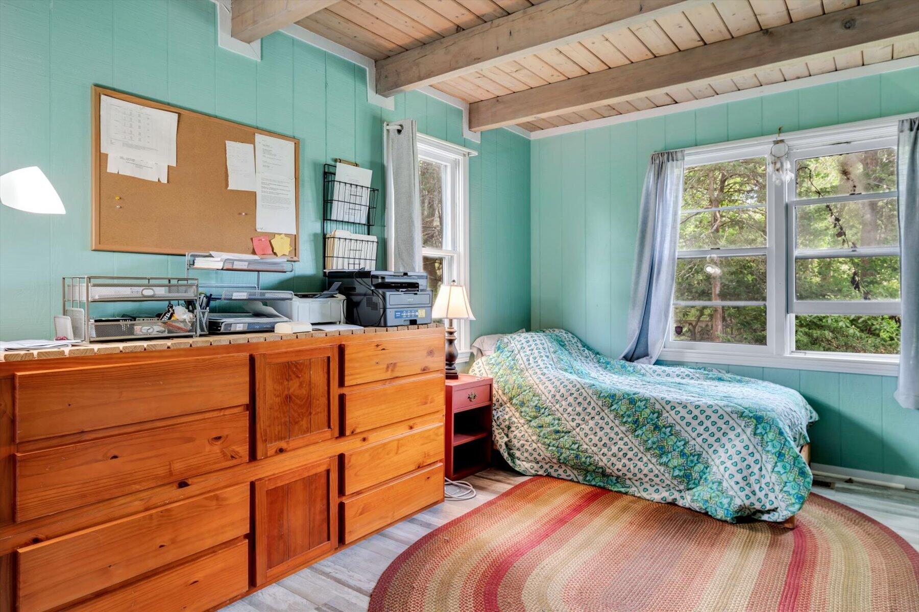 2231 Meetinghouse Way West Barnstable MA 02668