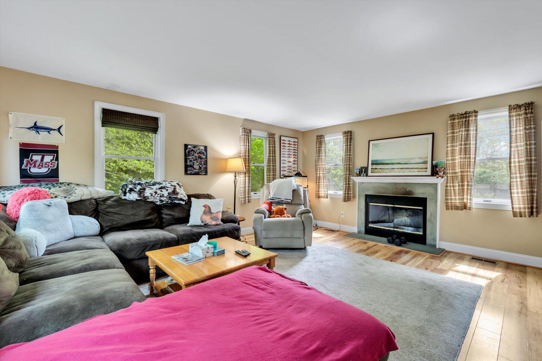 2231 Meetinghouse Way West Barnstable MA 02668