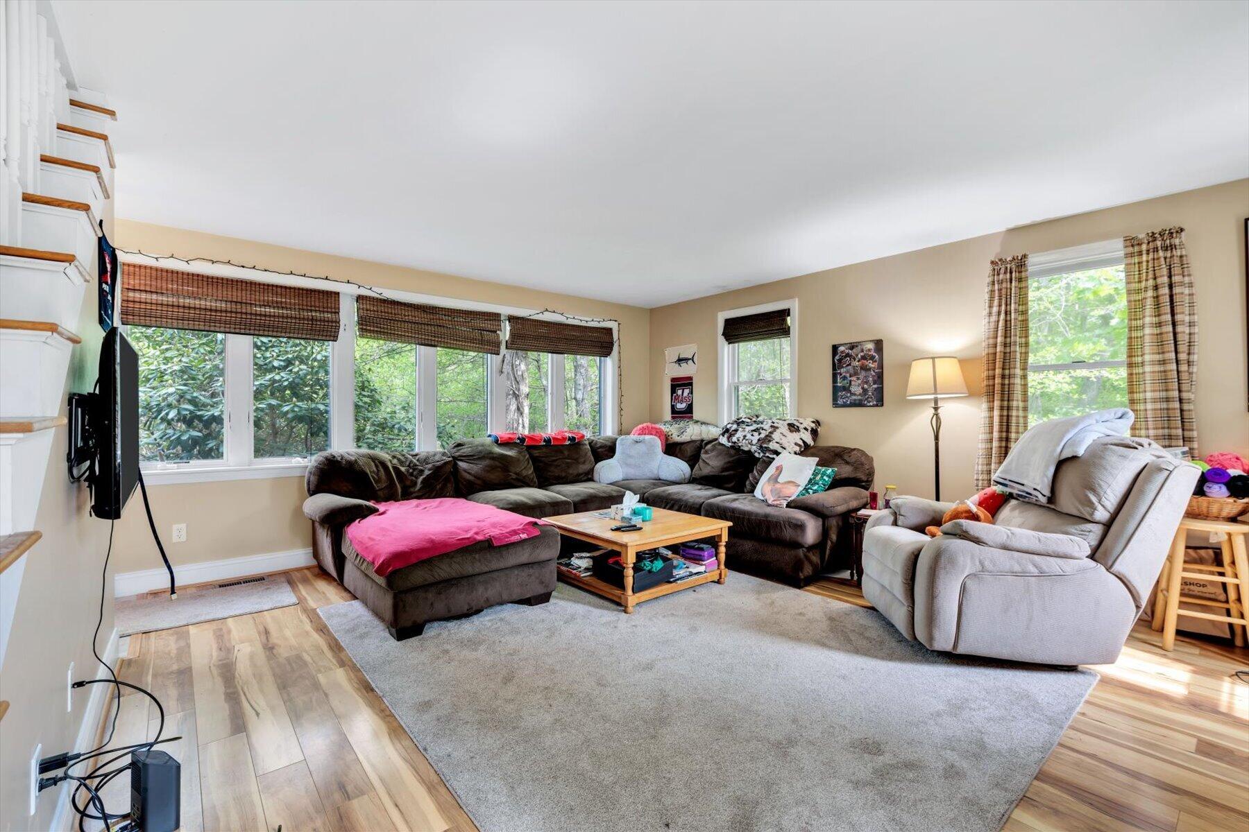 2231 Meetinghouse Way West Barnstable MA 02668