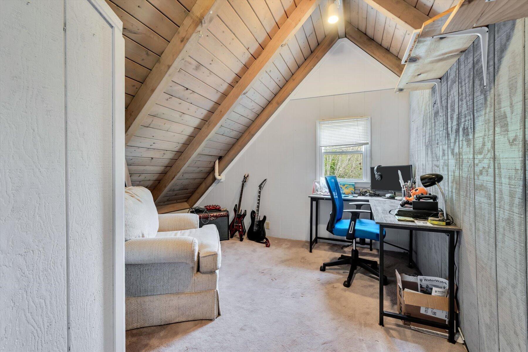 2231 Meetinghouse Way West Barnstable MA 02668