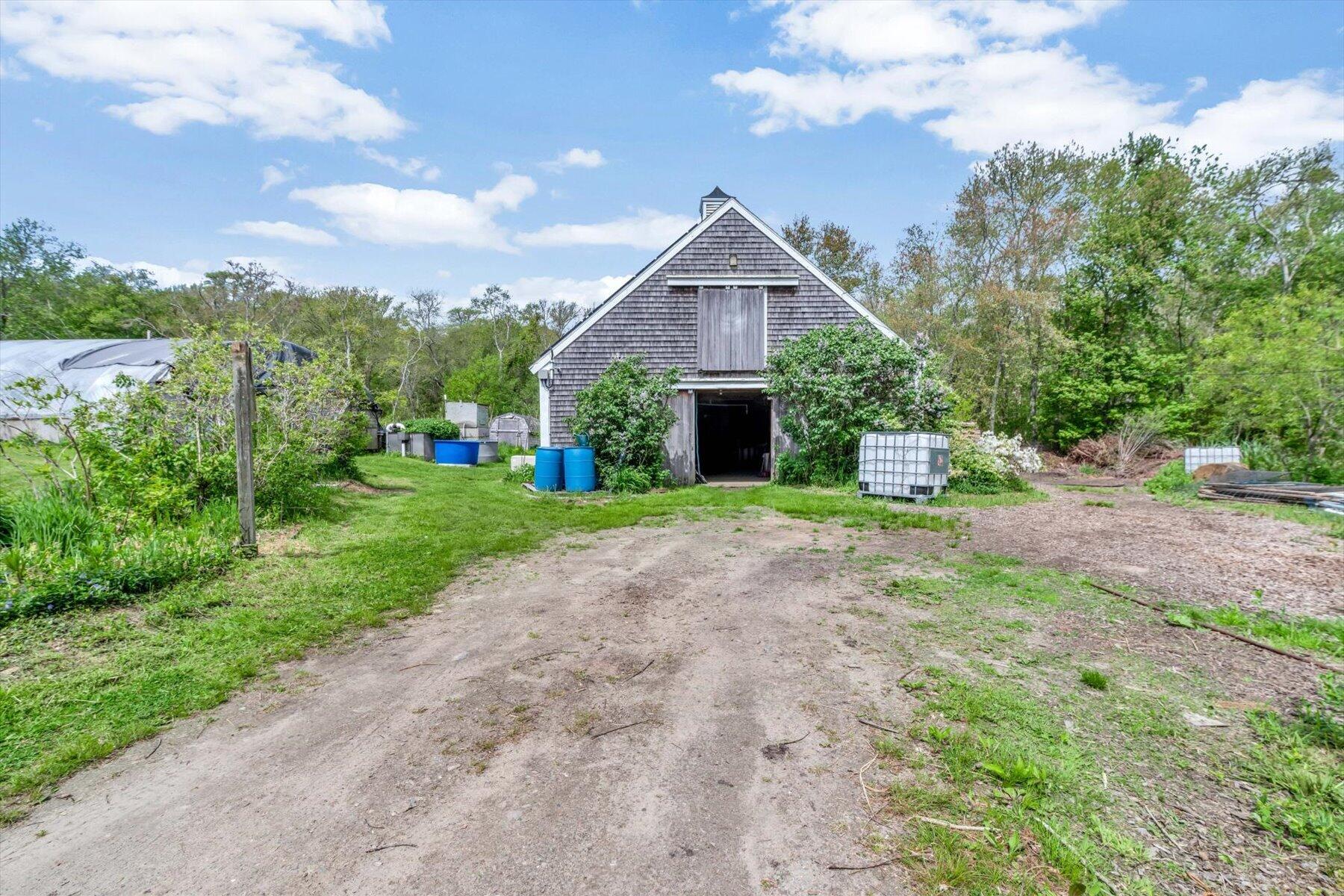 2231 Meetinghouse Way West Barnstable MA 02668