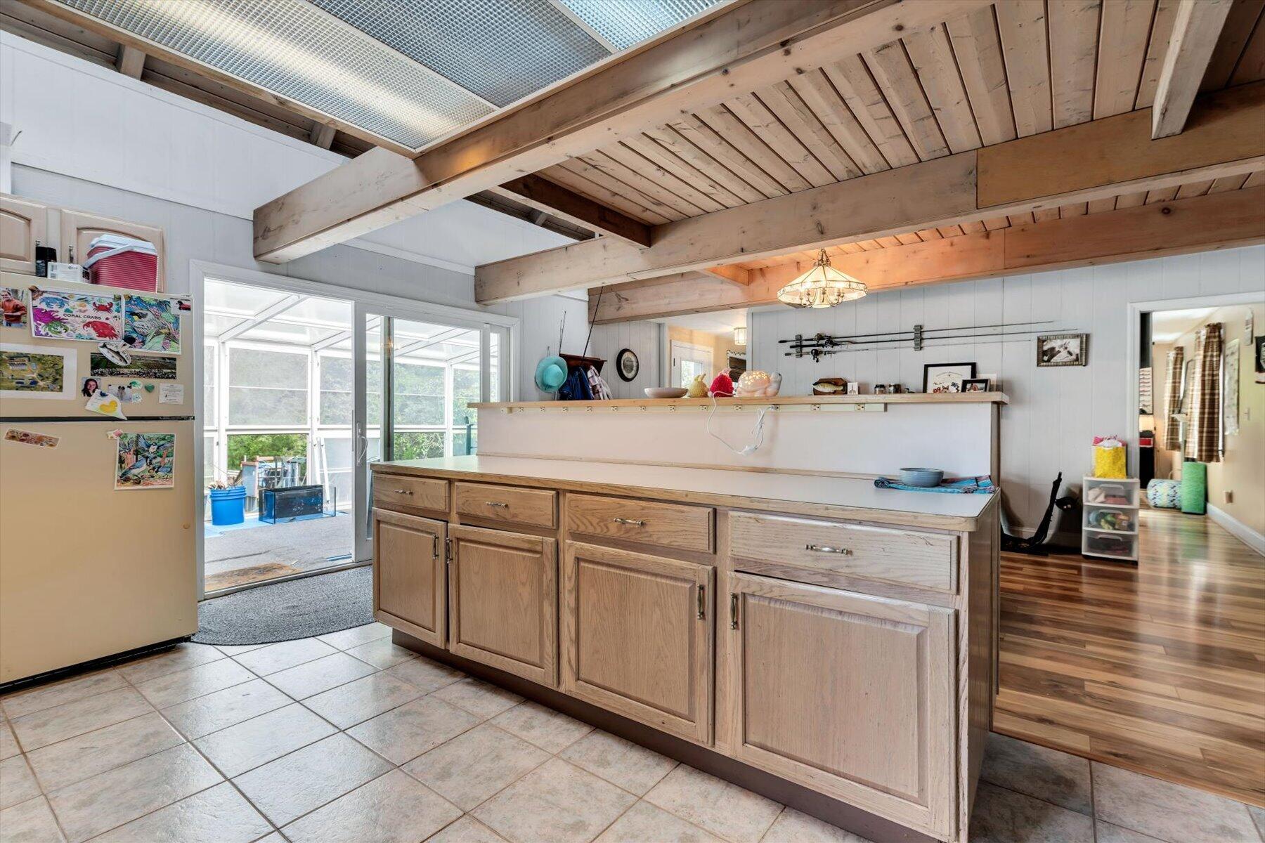 2231 Meetinghouse Way West Barnstable MA 02668