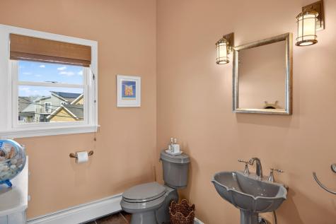 19 Bywater Court Falmouth MA 02540