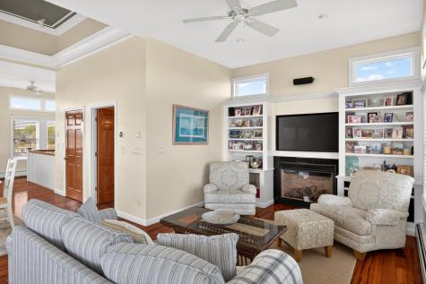 19 Bywater Court Falmouth MA 02540