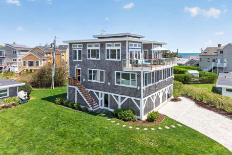 19 Bywater Court Falmouth MA 02540