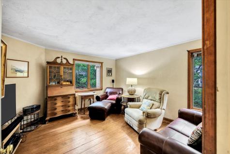 9 North Way Mashpee MA 02649