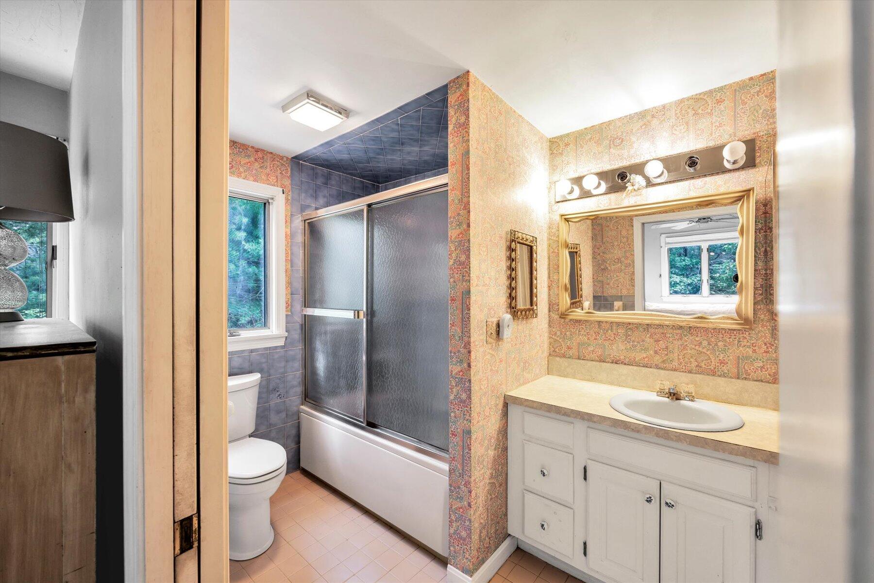 9 North Way Mashpee MA 02649