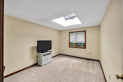 9 North Way Mashpee MA 02649