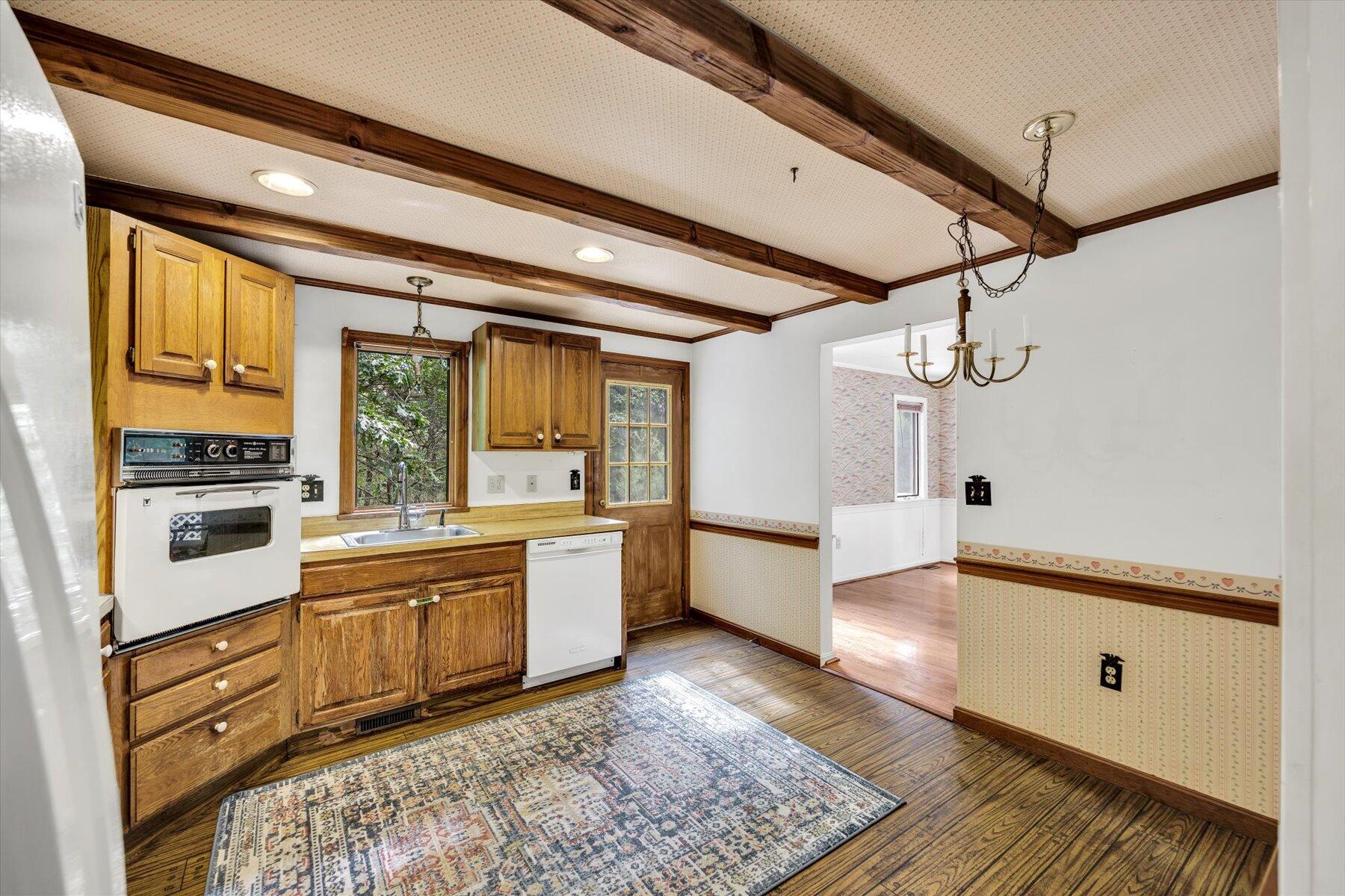 9 North Way Mashpee MA 02649