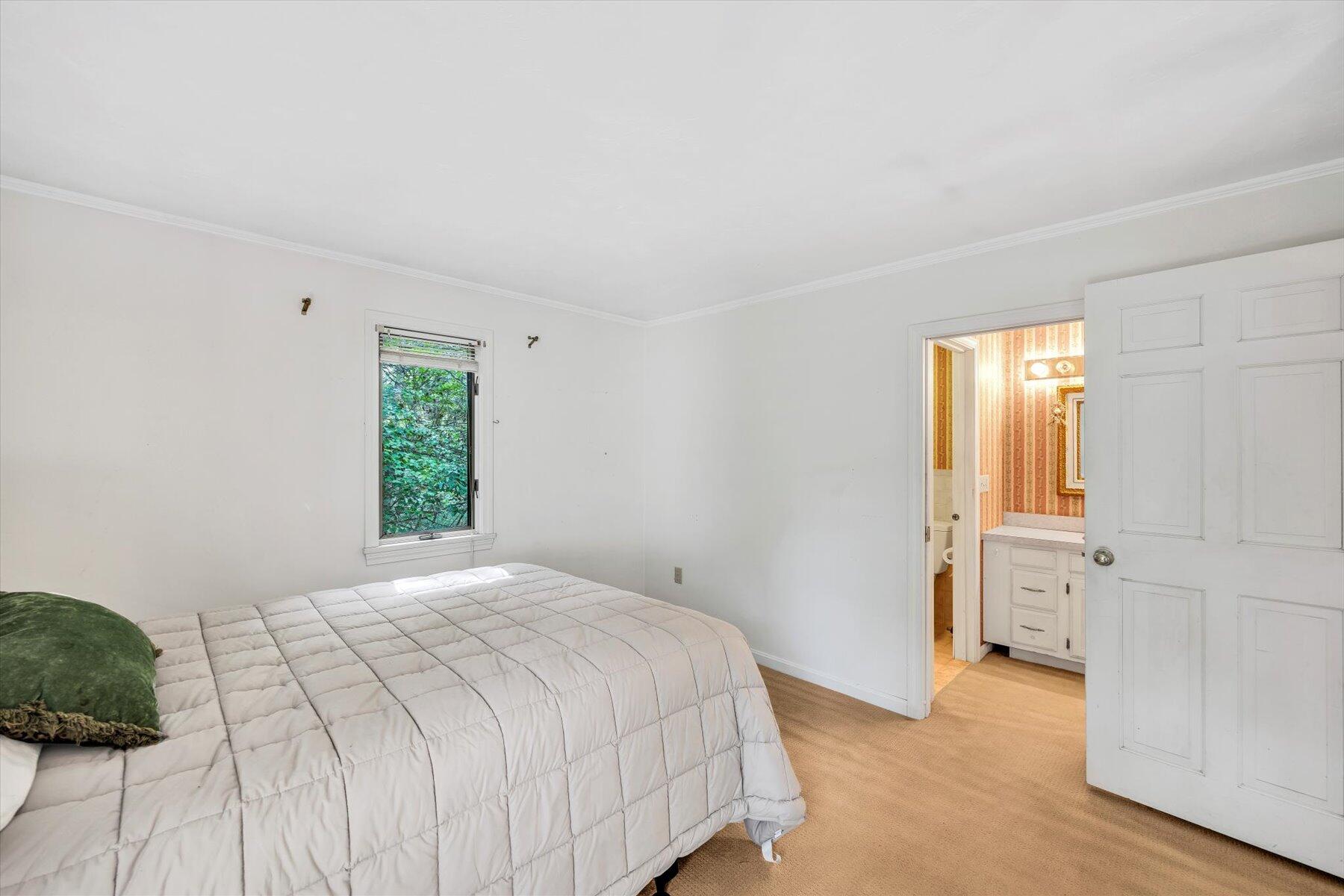 9 North Way Mashpee MA 02649