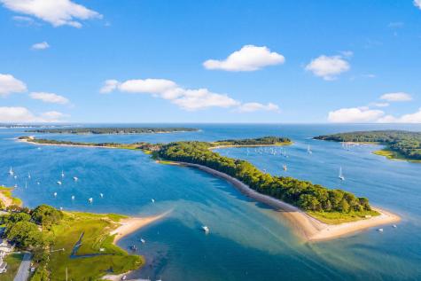 9 Bassetts Island Cataumet MA 02534