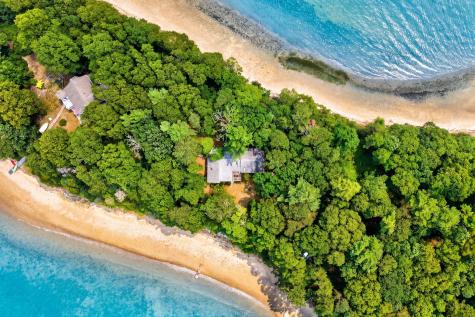 9 Bassetts Island Cataumet MA 02534