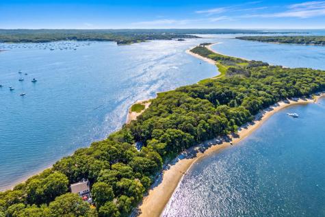 9 Bassetts Island Cataumet MA 02534
