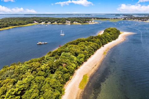 9 Bassetts Island Cataumet MA 02534