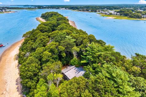 9 Bassetts Island Cataumet MA 02534